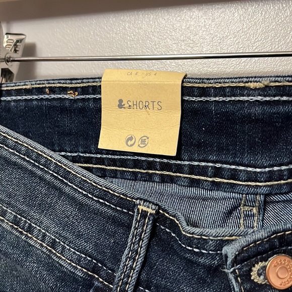 & Denim Jean Shorts Size 4 - Picture 2 of 5